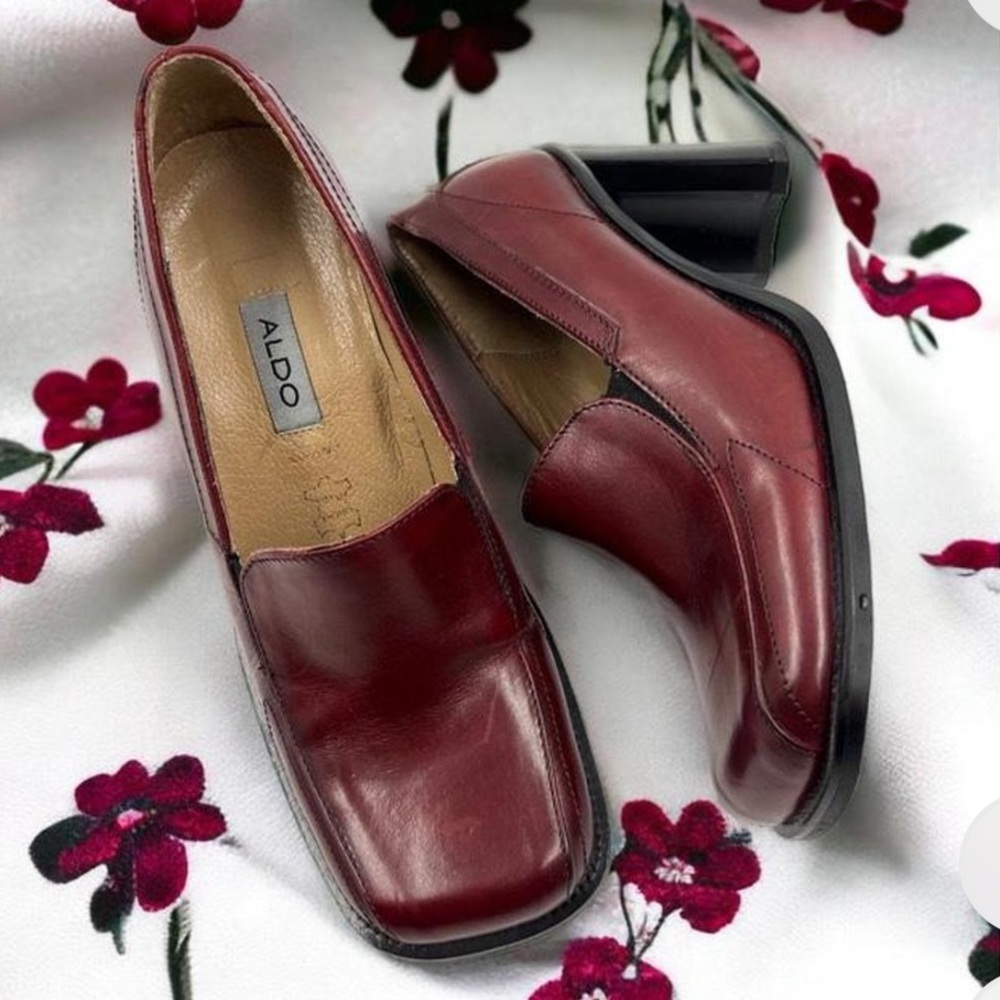 Red leather chunky square toe heels